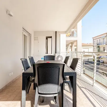 Deep Blue Appartement